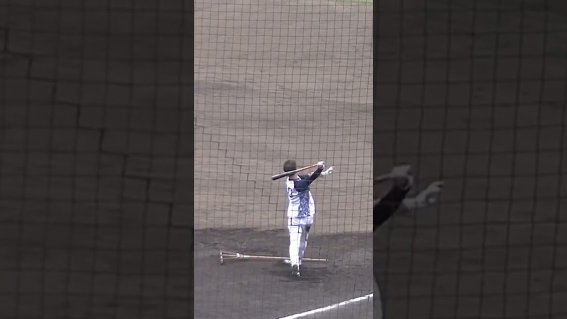 【ヤクルトキャンプ】宮本丈がロングティー【春季浦添キャンプ ヤクルトスワローズ2024年2月20日】