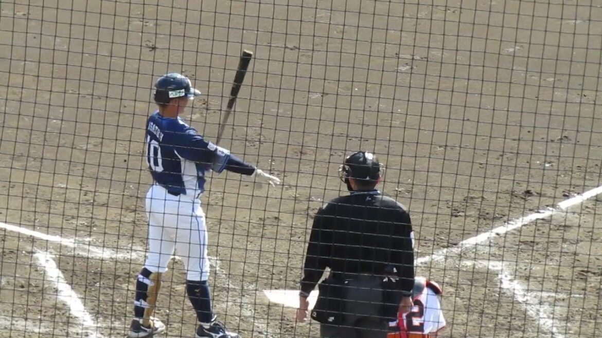 ライオンズ佐藤龍世バッティングフォーム［読売ジャイアンツ対 西武ライオンズ 2軍 2024年3月10日］