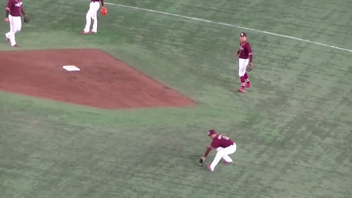 楽天イーグルス内野シートノック 茂木栄五郎のファースト守備など＜読売ジャイアンツ対 楽天イーグルス 2024年3月22日 試合前＞