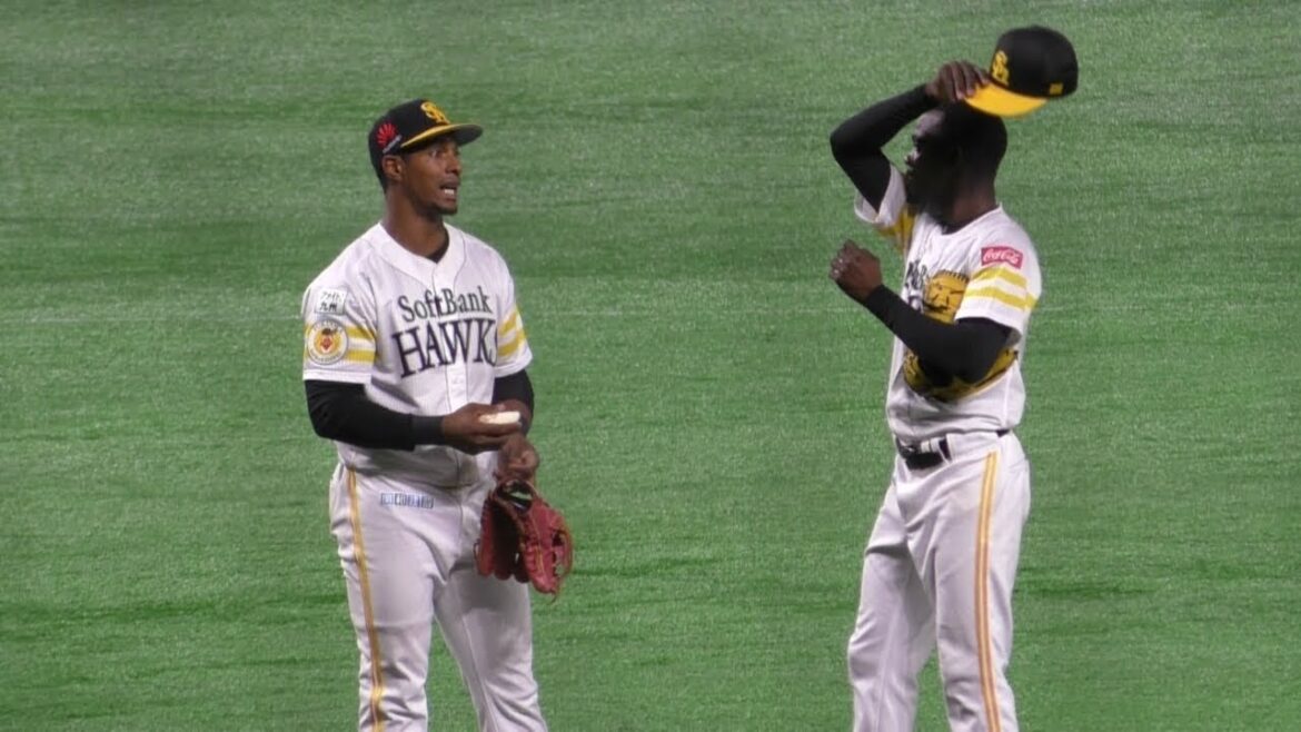 SB 失点したモイネロに駆け寄るグラシアル～2018.3.4