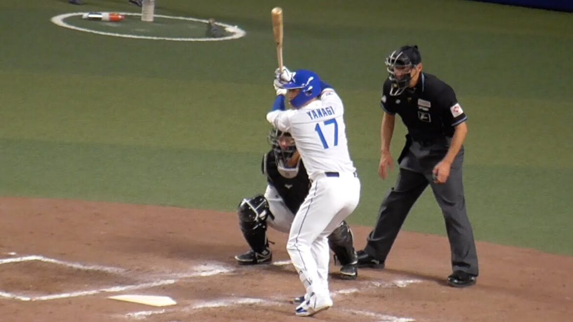 柳裕也　中田翔公認の完コピ見事な打撃フォーム　ベンチで中田翔と言葉をかわす　中日ドラゴンズVS千葉ロッテマリーンズ　2024/03/22