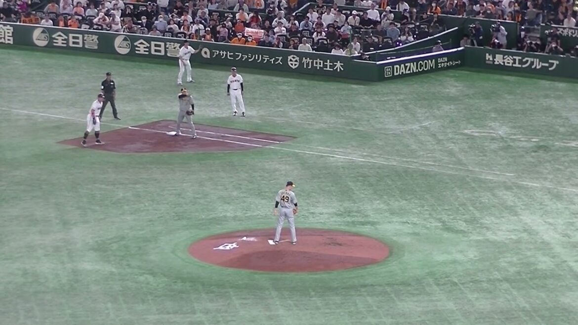 丸佳浩ファーストゴロ 大山悠輔がキャッチ【 読売ジャイアンツ対 阪神タイガース2024年3月30日】