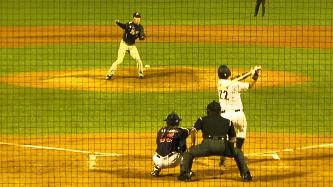 【ユニバーシアード壮行試合】ロッテ 二木 対 侍ジャパン 宇佐美_2015062901