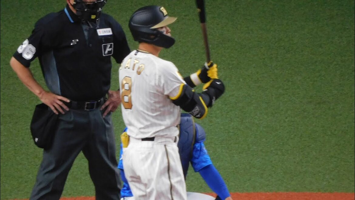 見えた上昇気流 佐藤輝明 引っ張り込んでライト前へクリーンヒット