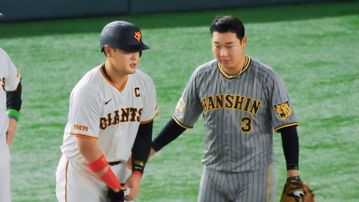 【阪神ナインと仲良くお話し】 自ら喰らった死球をネタに大山やサトテルと話が出来てめちゃくちゃ嬉しそうな岡本和真【開幕戦】2024.3.29