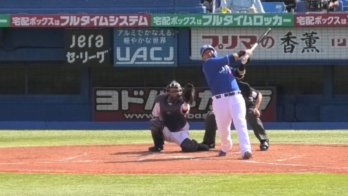 -2024.03.31-【NPB】４回表 中田翔 詰まった⁈ それでも豪快スタンドイン！反撃の2号ソロアーチ 中日ドラゴンズ（vs東京ヤクルト）