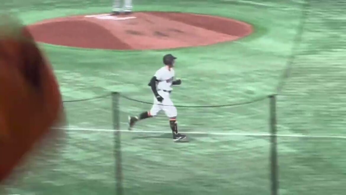 梶谷隆幸の開幕戦第1号2ランホームラン！