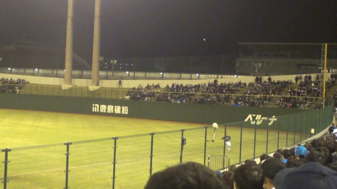 ロッテ 愛斗 ファールフライをエラー　西武 vs ロッテ　2024年4月9日(火)