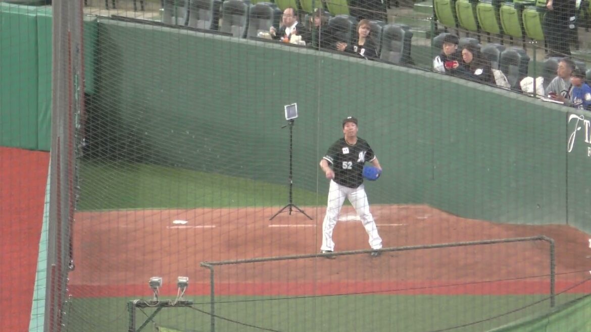 登録抹消中の益田直也　ブルペンで調整中【2024.4.10 ベルーナドーム】