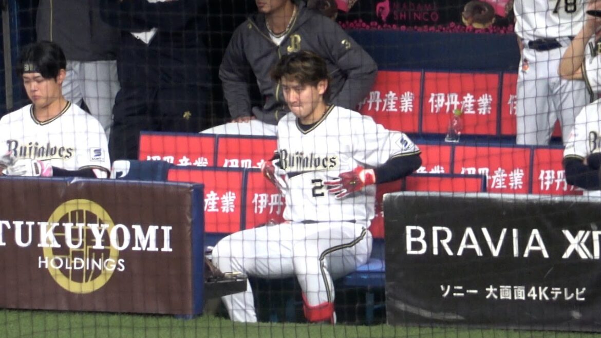 邪気払いが功を奏したのか!?紅林のピッチャー強襲内野安打！