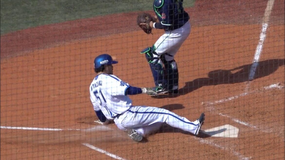 宮﨑走る走る！桑原の犠牲フライで追加点！2024/04/13 横浜DeNAベイスターズ 宮﨑敏郎 桑原将志