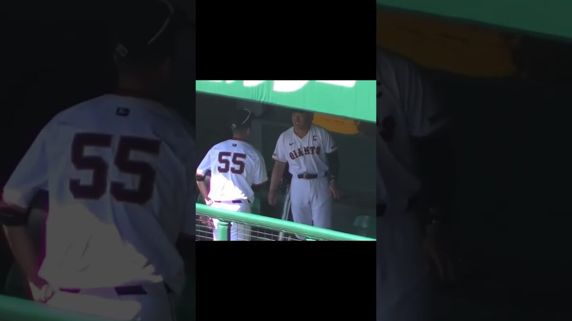 試合開始直前 秋広優人が準備中〜オープン戦 読売ジャイアンツ対 阪神タイガース2024年2月23日