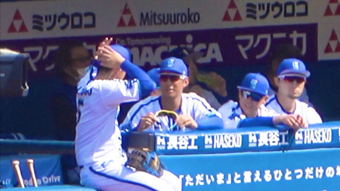 こう身につけるんだぞ！ 京田流の身の着こなしを教わる松尾くんw 横浜DeNAベイスターズ 2024/4/13