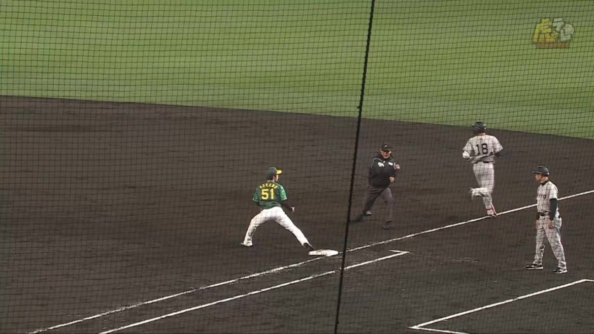 【積極守備】5回表、#西勇輝 投手が好フィールディングで送りバント阻止！1・6・4の併殺に仕留める！【2024/4/18Ｔ－Ｇ】