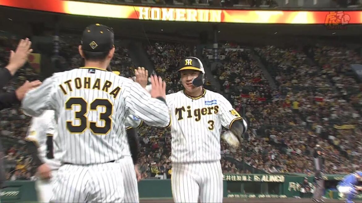 【待望】5回裏、お待たせいたしました！ #大山悠輔 選手がセンターバックスクリーンへ第1号ソロホームラン！【2024/4/19Ｔ－Ｄ】