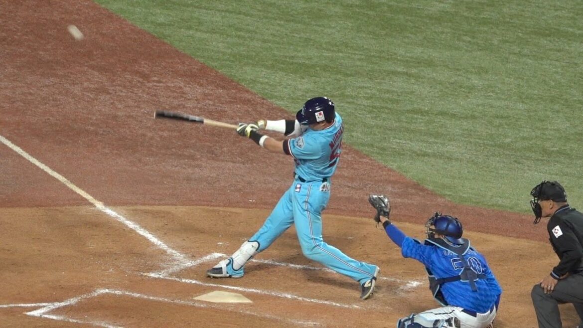 どデカいホームラン！村上宗隆の2夜連発となる勝ち越し弾は打った瞬間確信 第3号 2024/04/19 東京ヤクルトスワローズ