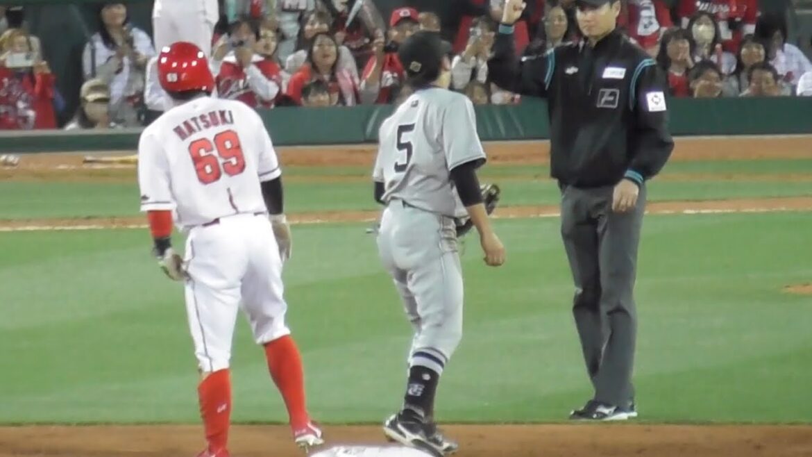 もったいない...延長12回、代打松山竜平で盛り上がるも、羽月隆太郎がけん制球に誘い出せてゲームセット！場内ため息に包まれる！2024年4月19日