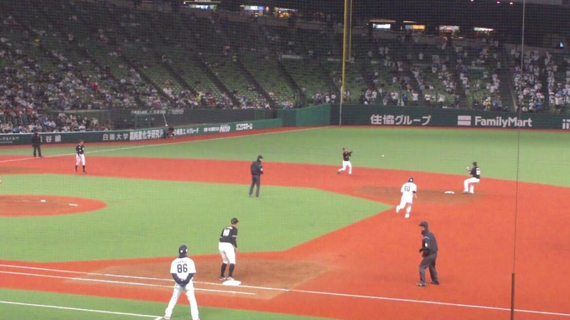 ロッテ 友杉篤輝のキャッチ後、643のダブルプレー　西武 vs ロッテ　2024年4月10日(水)