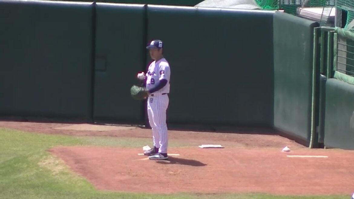 小川泰弘〜上半身のコンディション不良から復活なるか？ブルペン投球【ヤクルトスワローズ対 千葉ロッテマリーンズ イースタン2024年4月19日】