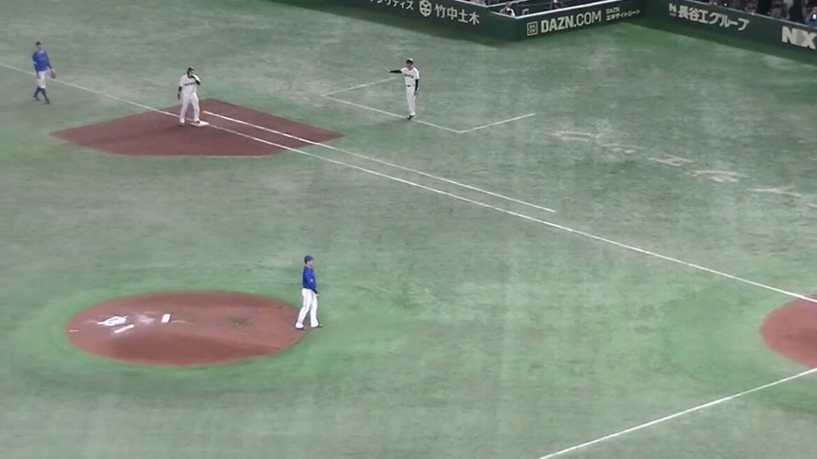 最終回 丸佳浩 良い当たりもセカンド正面で2アウトとなる（ 読売ジャイアンツ対 横浜DeNAベイスターズ2024年4月6日）