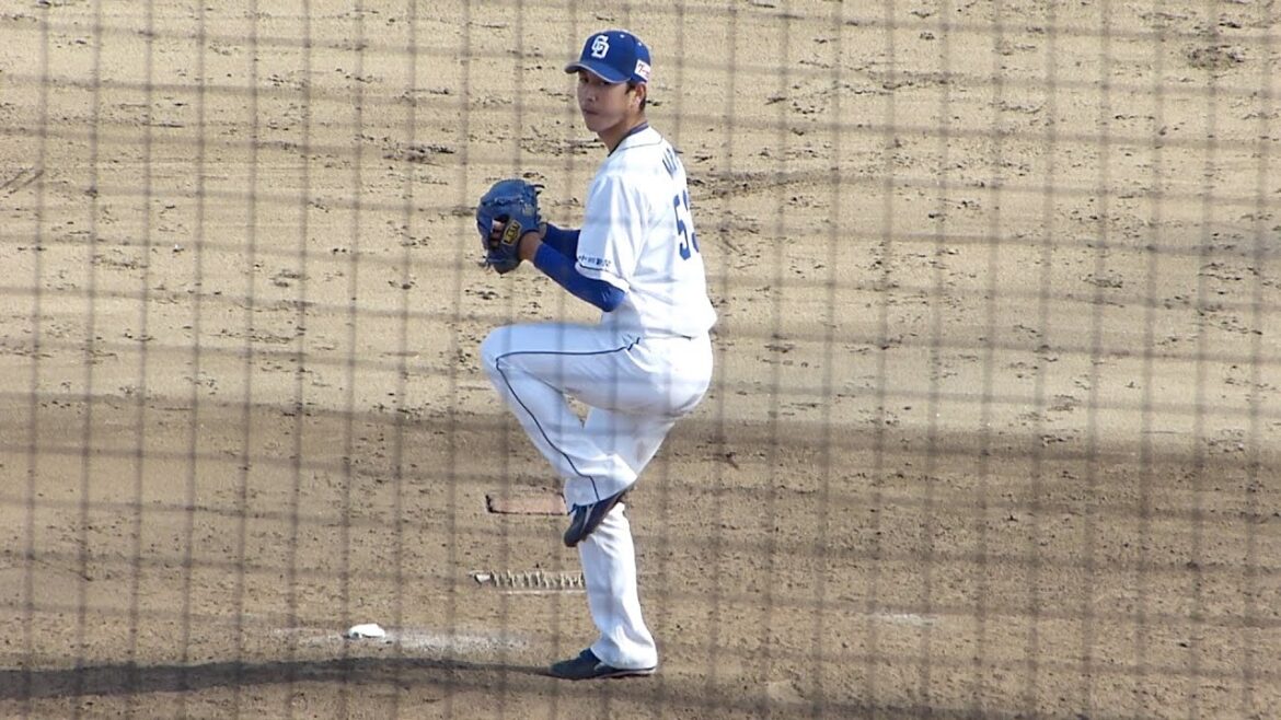 【超変則投法】マルク投手ピッチング練習 投球フォーム 投げ方 2022年 中日ドラゴンズ対広島カープ プロ野球 2軍ファーム戦 ウエスタンリーグ ナゴヤ球場 【超変則投法】マルク投手ピッチング練習 投球フォーム 投げ方 2022年 中日ドラゴンズ対広島カープ プロ野球 2軍ファーム戦 ウエスタンリーグ ナゴヤ球場