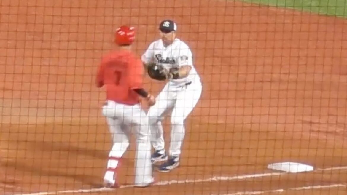 勘違い...しっかり走っていればチャンス拡大！全力疾走をしなかった堂林翔太！2024年4月25日