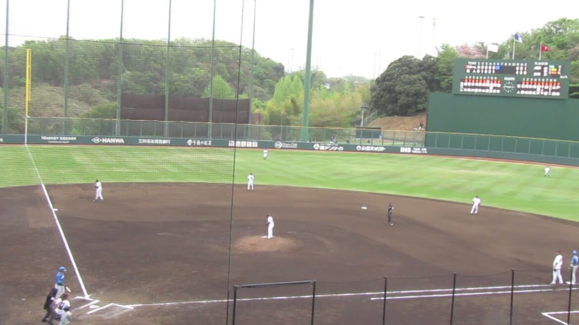 進藤勇也を打ち取る戸田懐生＜読売ジャイアンツ 対 日本ハムファイターズ 2024年4月18日＞