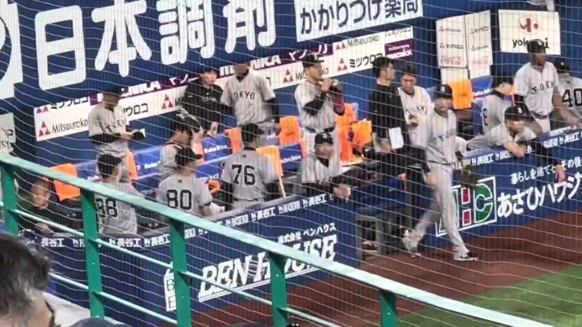 亀井サードコーチャー阿部監督に叱責されてしまう