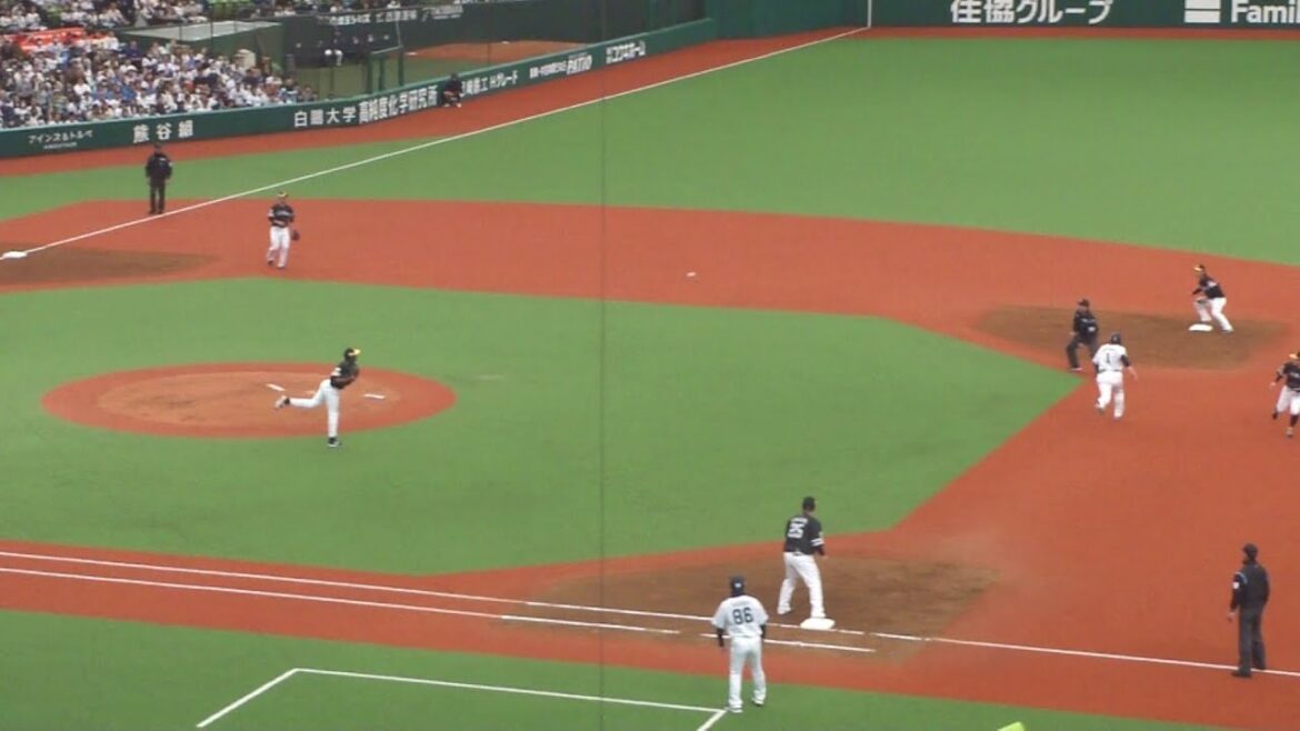 ソフトバンク モイネロのキャッチ後、163のダブルプレー　西武 vs ソフトバンク　2024年4月13日(土)