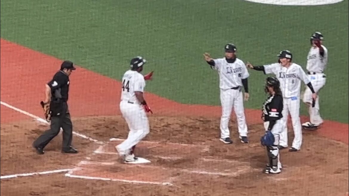 ヘスス・アギラー「一本出てよかった」9回2アウト 56打席目で今シーズン初ホームラン！完封負けを阻止【西武vsソフトバンク】2024/4/13