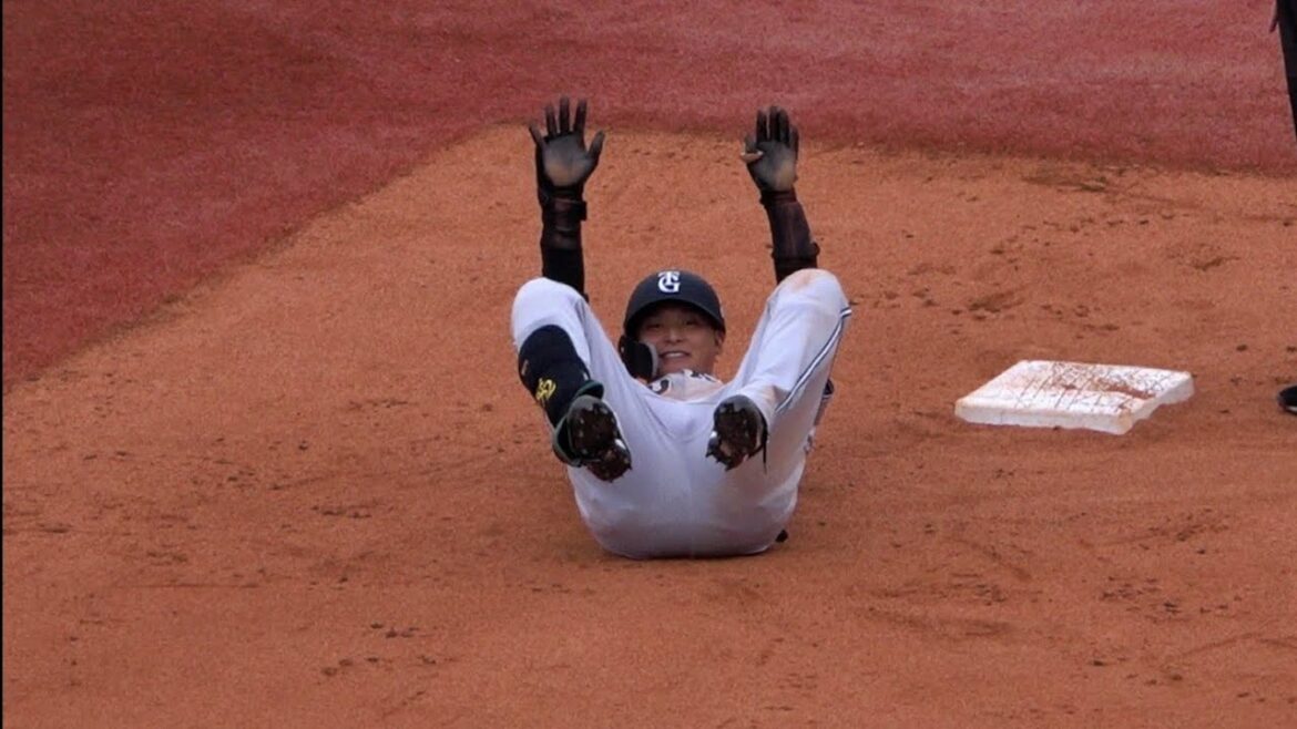 吉川尚輝のリクエストを要求するポーズが凄い！読売ジャイアンツ 巨人 2024/04/27