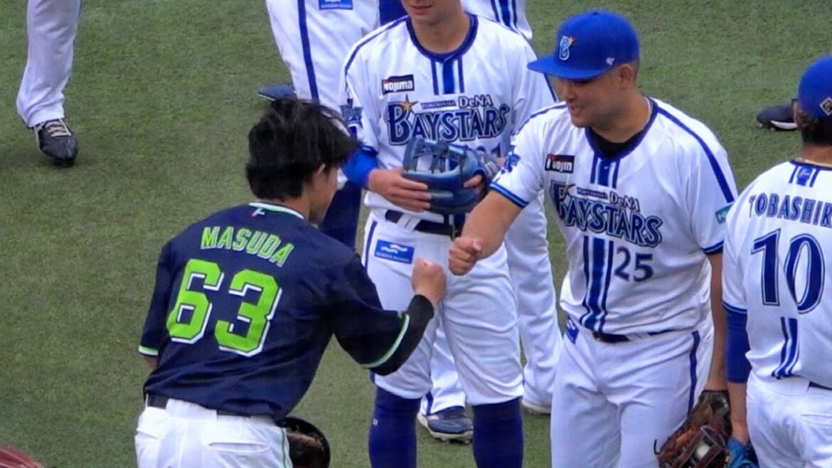 増田珠や青木宣親と挨拶をする筒香嘉智！2024/05/06 横浜DeNAベイスターズ