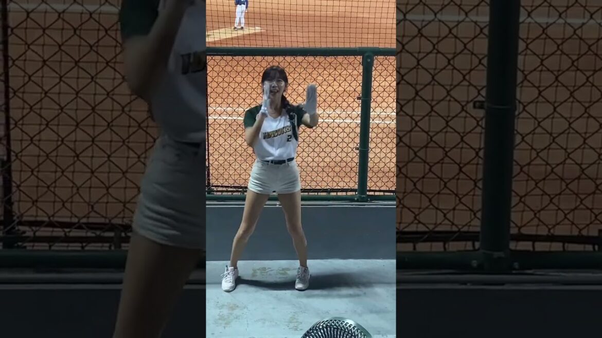 #プロ野球 #cheerleader #baseball #台湾チア #安芝儇 #王柏融 來自台東的夢花火 安芝儇 #台鋼雄鷹