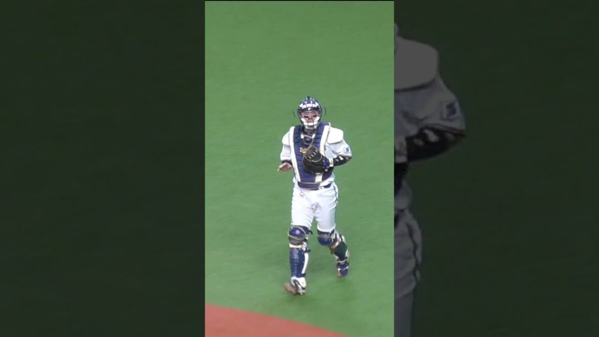 若月 健矢　守備位置へ　#オリックスバファローズ #shorts