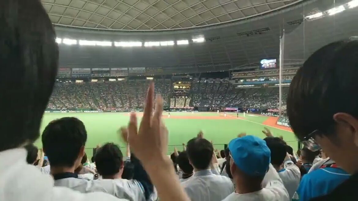 2024.5.03 埼玉西武ライオンズ 佐藤 龍世のツーベースで1塁走者アギラーがサードタッチアウトのシーン