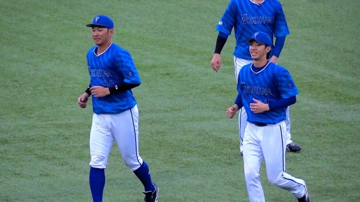 京田陽太バースデーにスタメン！度会隆輝とともに笑顔のバトルウォーミングアップ！2024/04/20 横浜DeNAベイスターズ