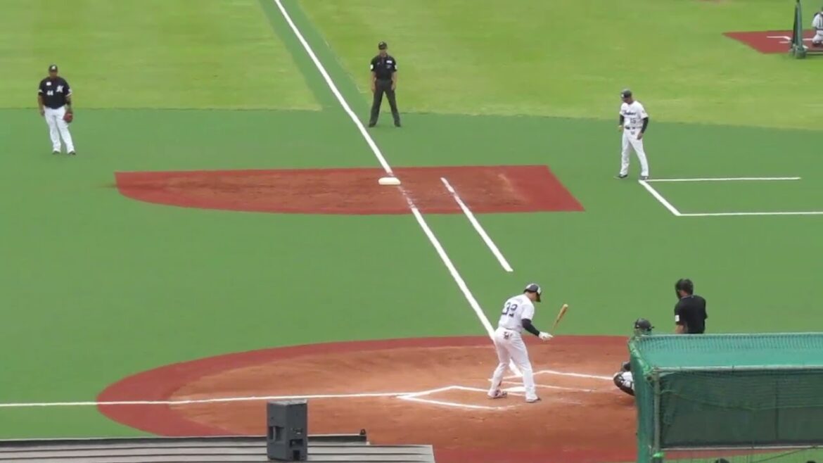 ヤクルト松本直樹バッティングフォーム＜2軍・ヤクルトスワローズ対 千葉ロッテマリーンズ  2024年5月12日＞