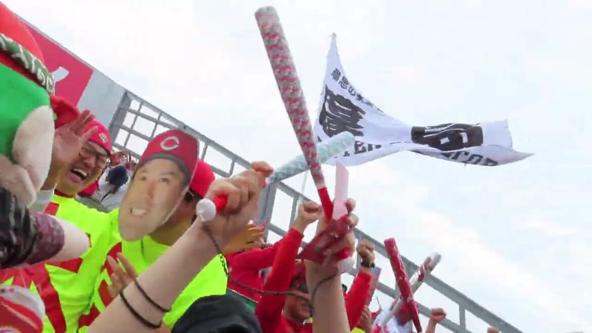 カープ末包　1回逆転のスリーランホームラン炸裂❗　パフォーマンス席宮島さん大合唱🎵　