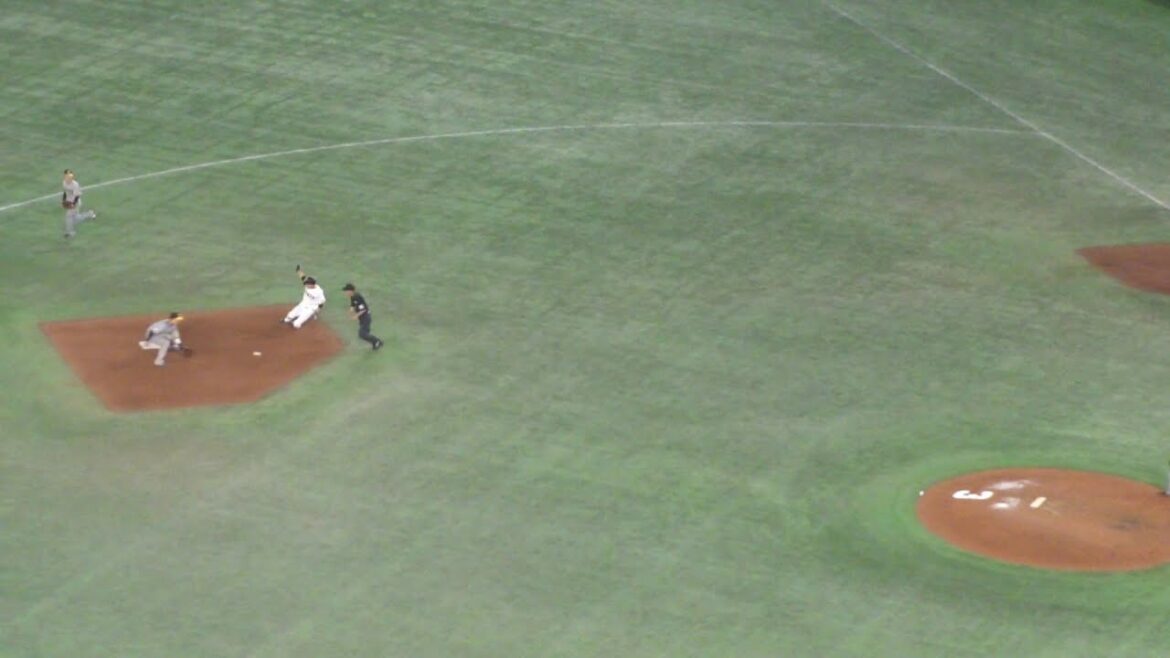阪神 梅野隆太郎 ナイスプレー 盗塁阻止で三振ゲッツー　巨人 vs 阪神　2024年5月3日(金)