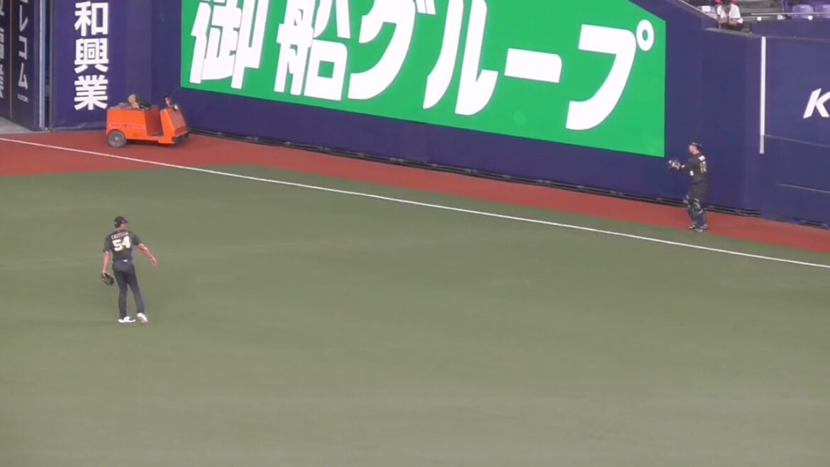 ルイス・カスティーヨ. Luis Castillo　スピード乗りすぎキャッチボール　#オリックスバファローズ