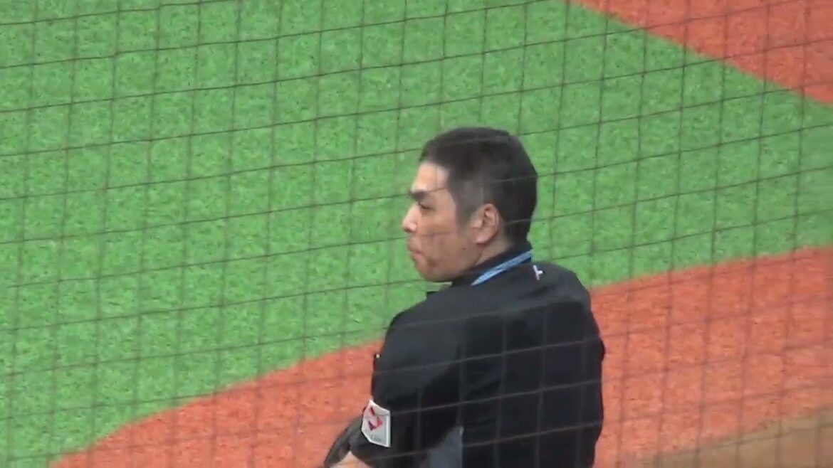 【ベルーナドーム】西武vsオリックス 本日の球審は白井 一行審判員です。 2024/05/26 【ベルーナドーム】西武vsオリックス 本日の球審は白井 一行審判員です。 2024/05/26