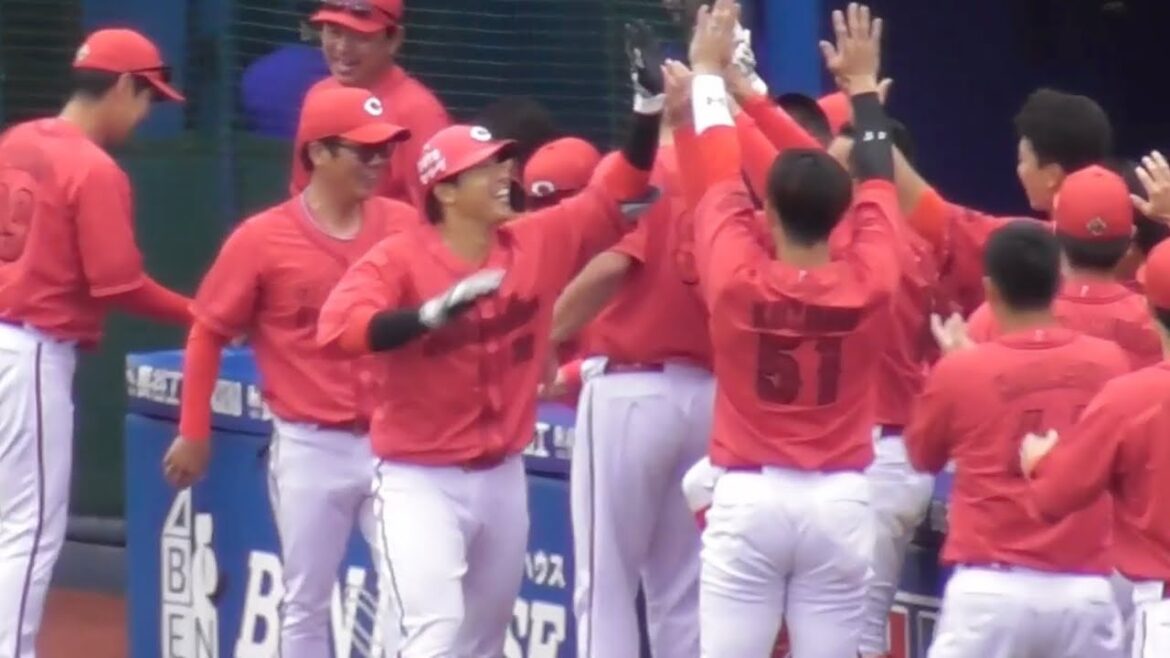 8回2アウト、代打石原貴規が同点となる貴重なソロホームラン、ベンチはお祭り騒ぎに包まれる！2024年5月25日