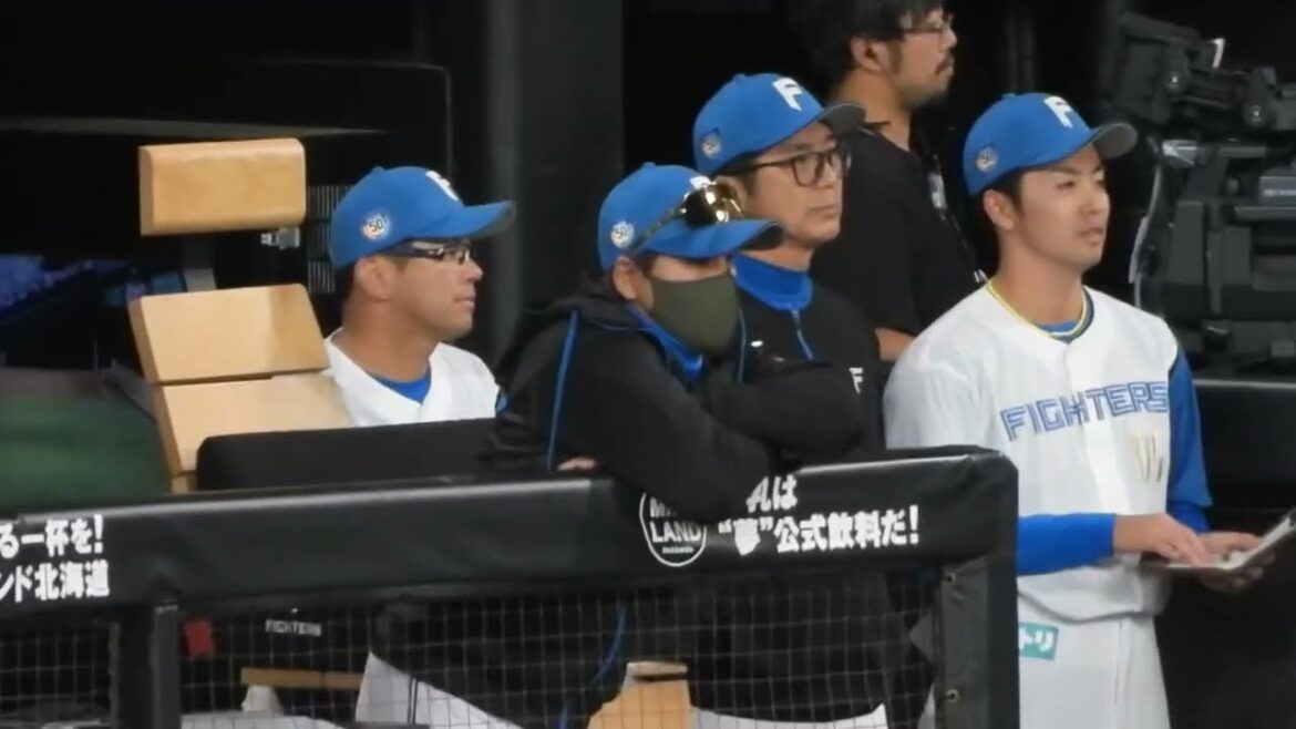 上原くん？💢　上原健太が一軍復帰直後のマウンドでフルボッコ、試合が崩壊してしまう…日本ハム対オリックス　エスコンフィールド北海道