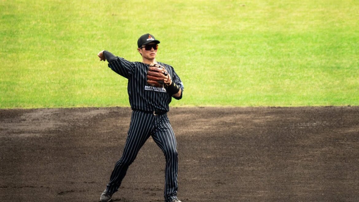 【戦力外】元阪神の北條史也、移籍した三菱重工Westで試合前シートノック! 【戦力外】元阪神の北條史也、移籍した三菱重工Westで試合前シートノック!