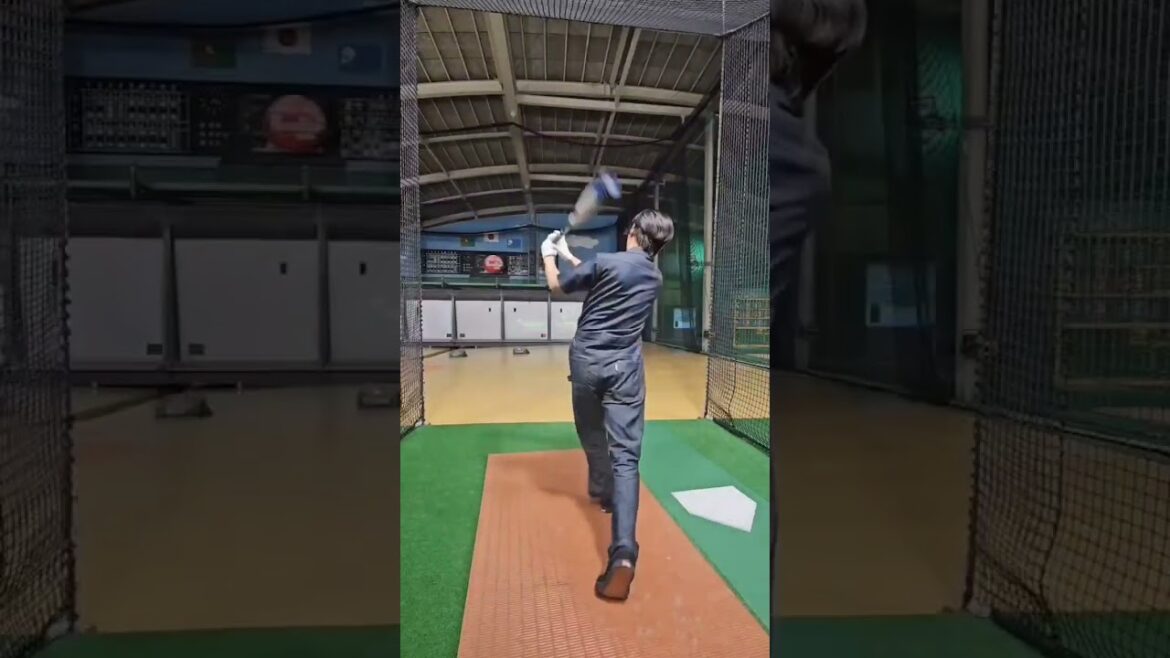 HRG×ホームランドーム　吉田大輝VS松江店店長　スラッガーゲーム！ #ホームランドーム #野球少女 #吉田大輝＃スラッガー #野球 #バッティング#shorts