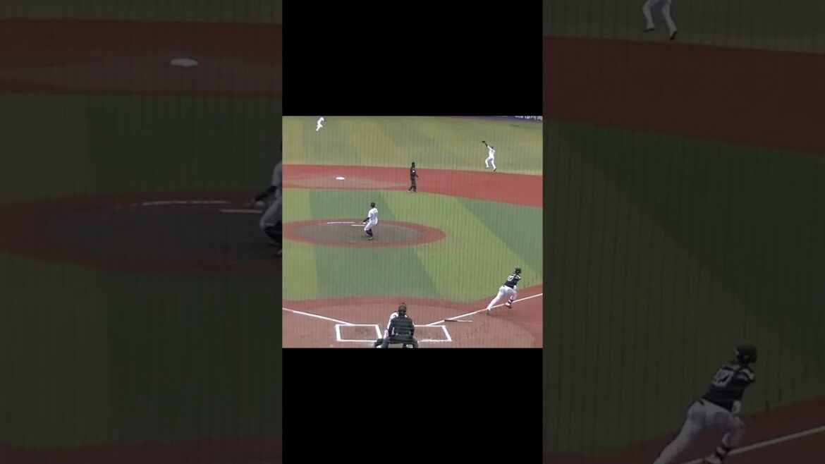 ソフバン2アウトから育成の緒方理貢がタイムリーヒットで結果を残す（2024年3月8日 オープン戦 千葉ロッテマリーンズ対 福岡ソフトバンクホークス）