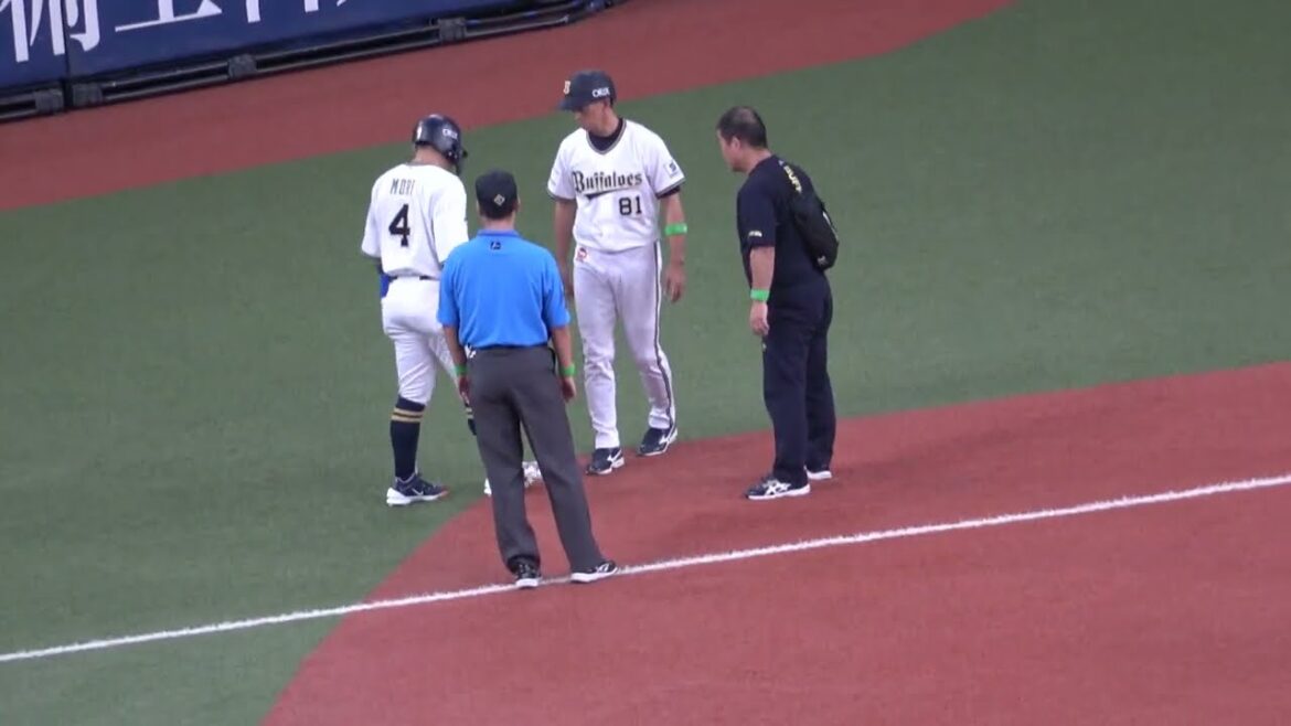 足を負傷したっぽい森友哉