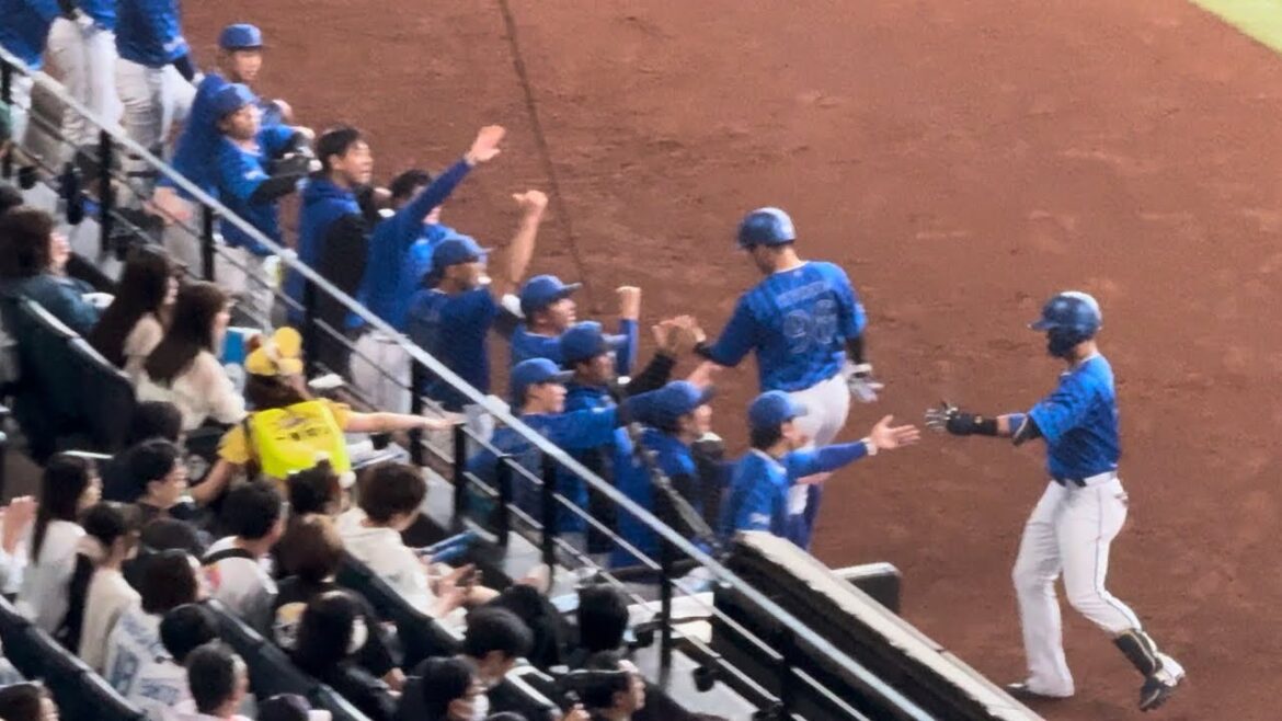 蝦名達夫犠牲フライ←梶原←京田陽太二塁打3回表横浜DeNAベイスターズ2024年6月2日福島北海道日本ハムファイターズチアリーダーチアガールエスコンフィールド北海道