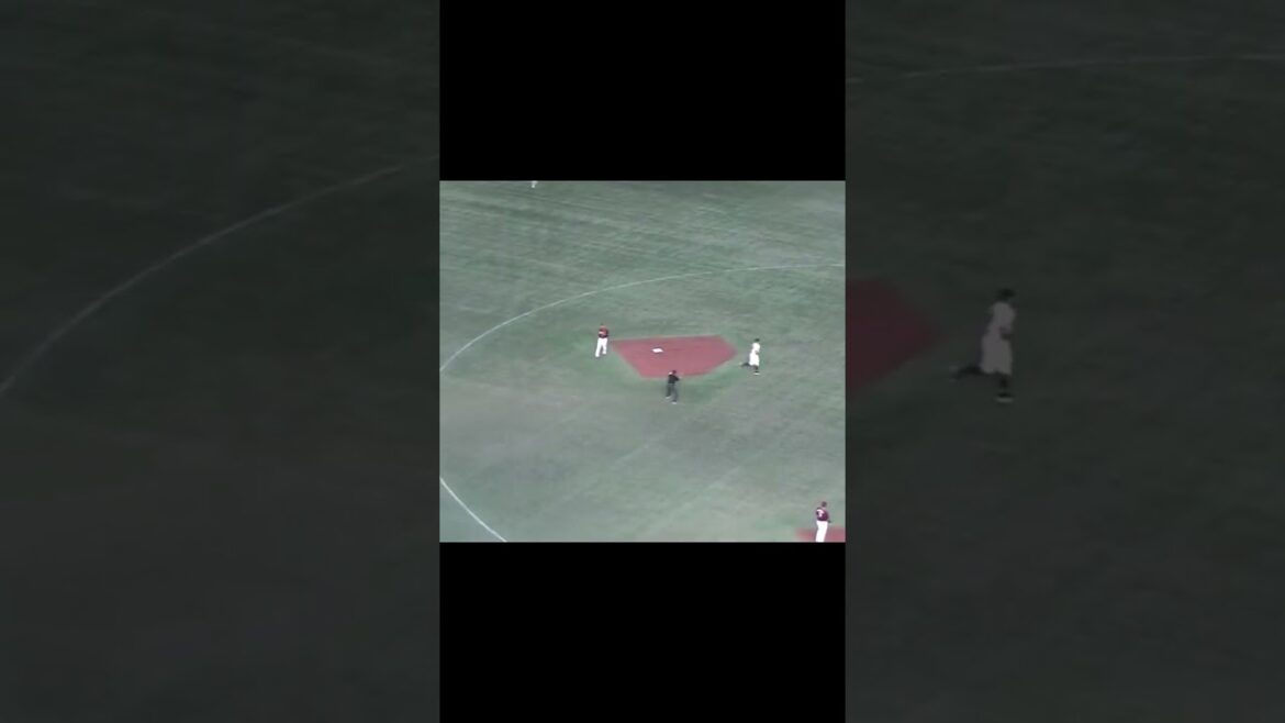 坂本勇人センター前ヒットかと思いきや小深田大翔ファインプレー（2024年3月23日 読売ジャイアンツ対 楽天ゴールデンイーグルス）