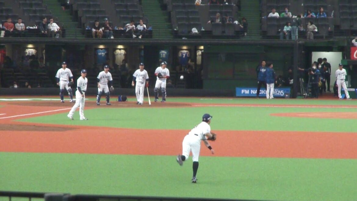 埼玉西武ライオンズ 外野ライトの守備練習の様子　蛭間拓哉9と髙松渡50のバックホーム・中継プレー　西武 vs 巨人　2024年6月2日(日)　ベルーナドーム